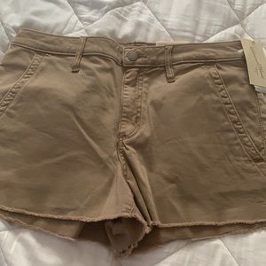 Khaki Bermuda shorts